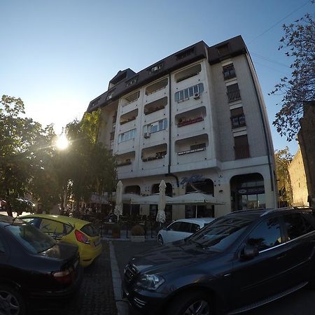 Violet Star Apartment Novi Sad Exteriör bild